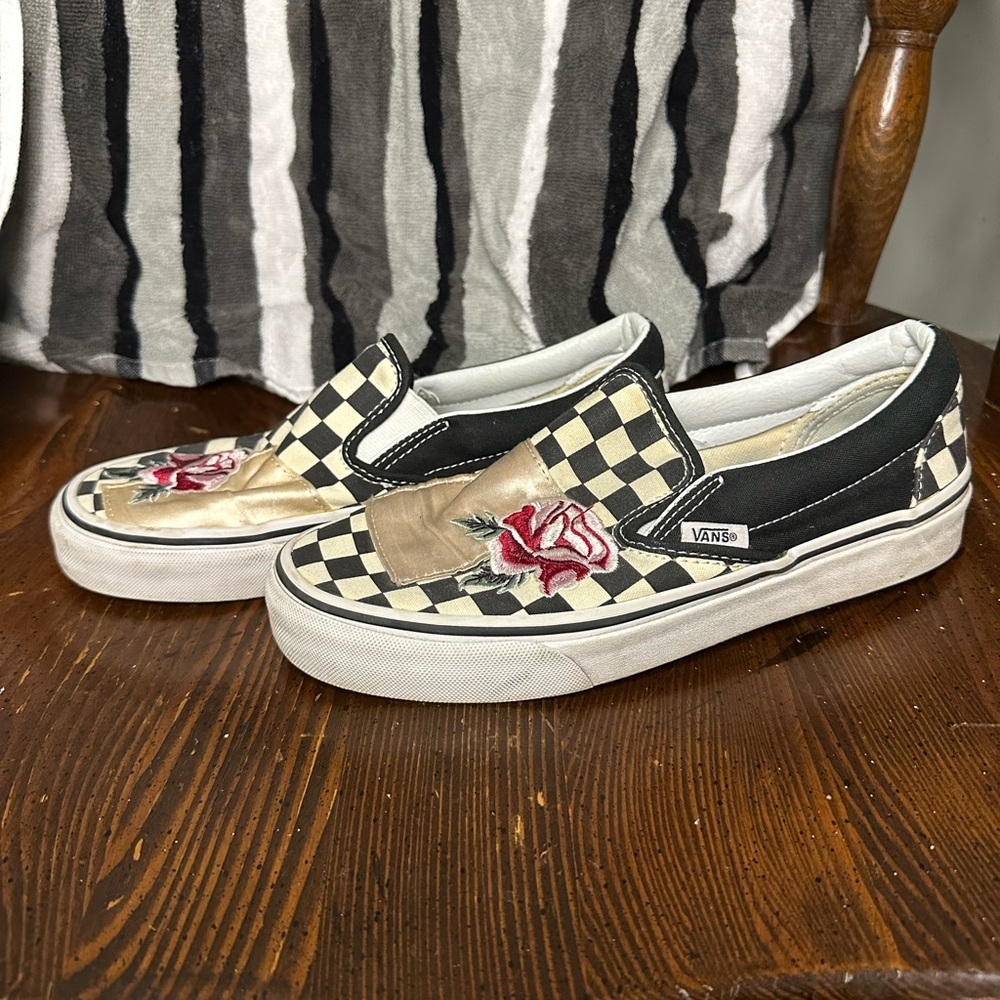 Vans rose